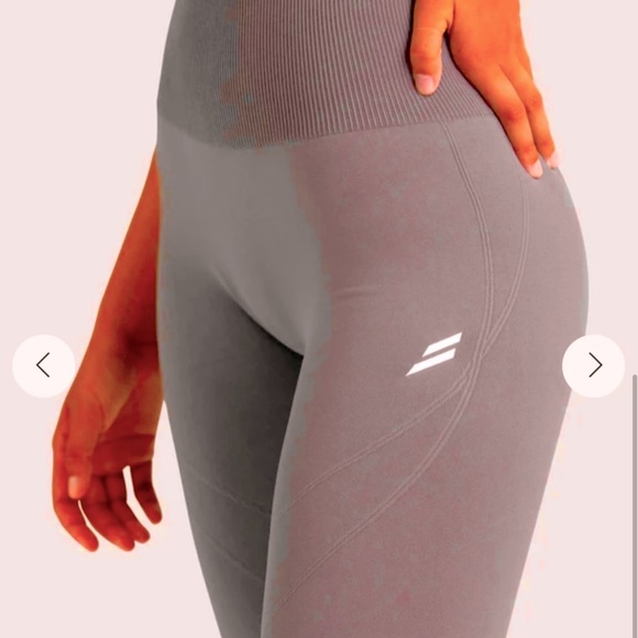 DOYOUEVEN hyper flex seem less leggings dusty rose color Sz M - Picture 2 of 8